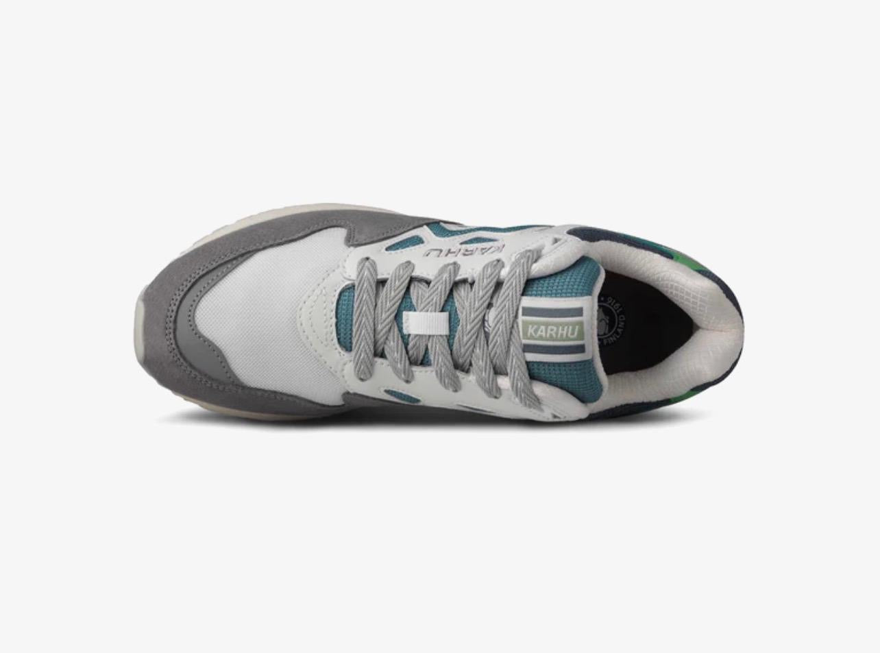 KARHU LEGACY 96 – SLEET / BRITTANY BLUE